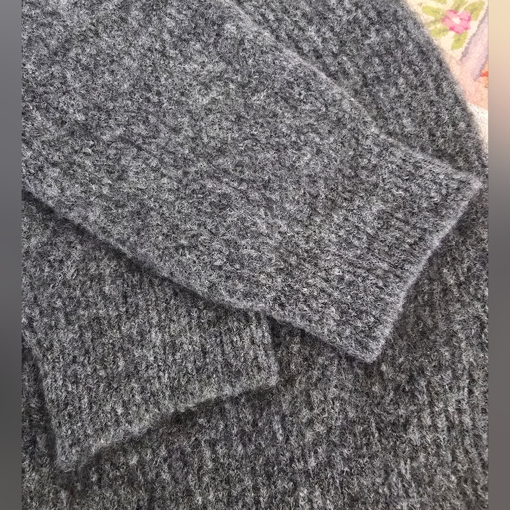 SÉZANE Trudy Mock Neck Mohair Jeweled Sweater Mottled Grey XS Like New Runs Big - Picture 9 of 14